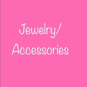 Jewelry/scarves/hats/headbands/etc..